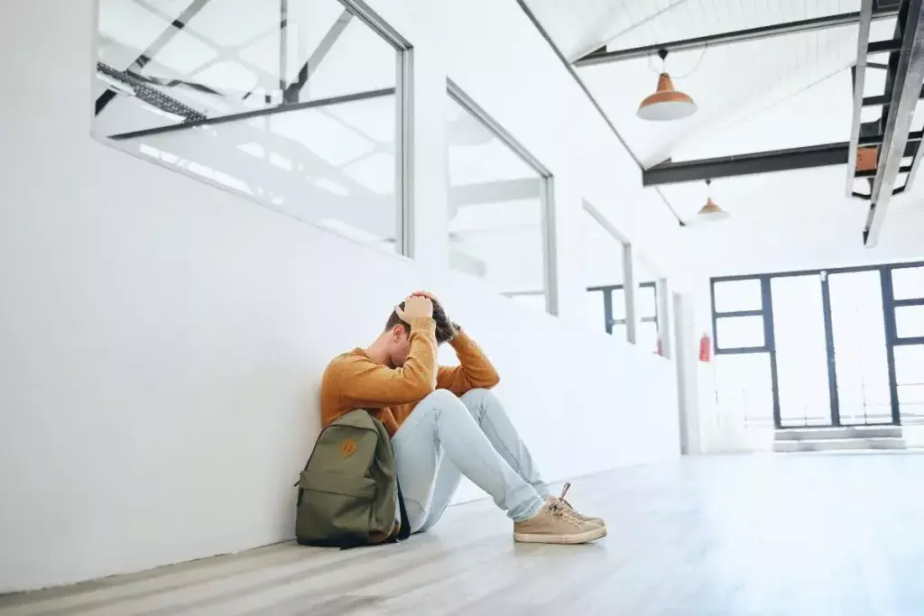 Burnout vs Depression: What's the Difference and Which One Do You Have?