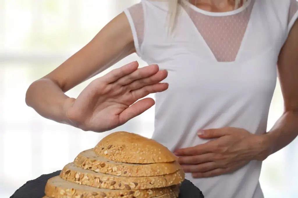 7 Signs of Gluten and Lactose Intolerance: Symptoms Explained