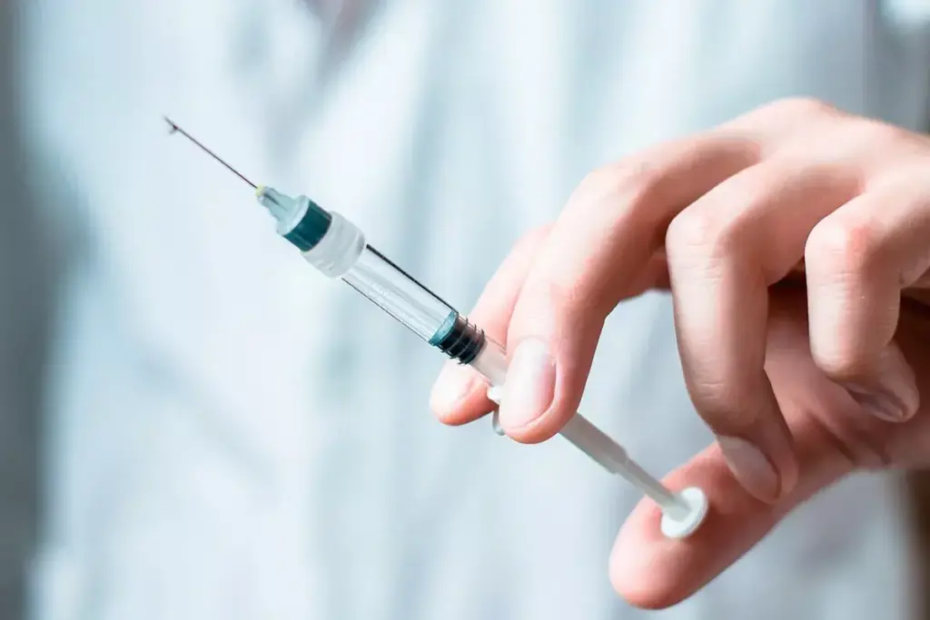 Can You Get Hepatitis C From Oral Sex or Needlestick Injury? 2 image 2485 LIV Hospital