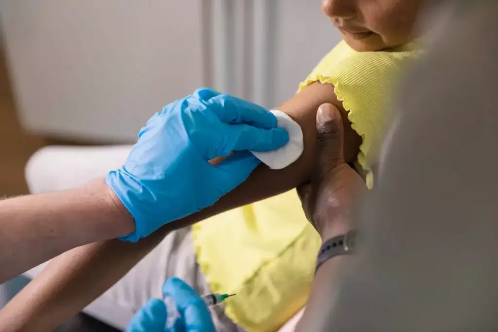 7 Common Meningitis B Shot Side Effects: What to Expect 2 7 Common Meningitis B Shot Side Effects: What to Expect