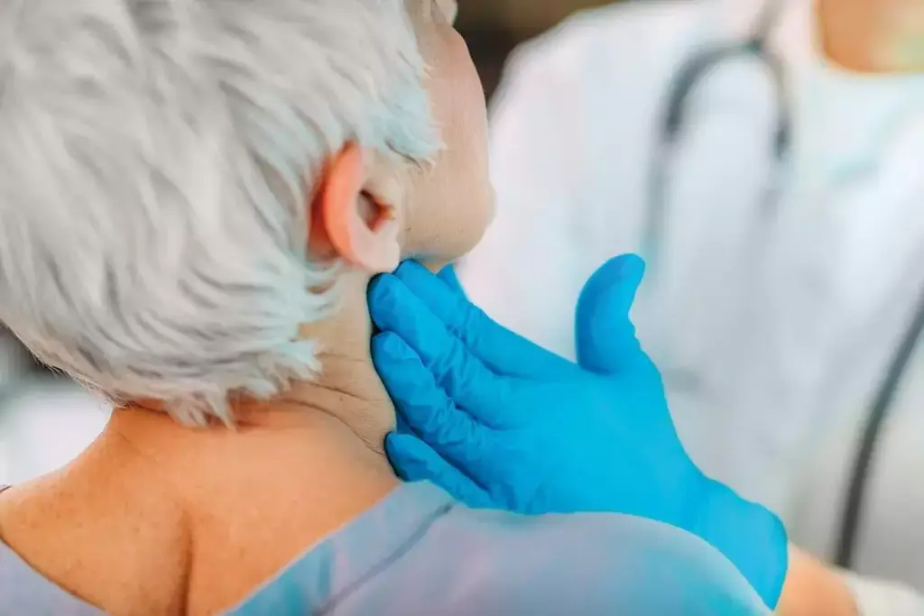 Why Does My Throat Hurt When I Swallow?