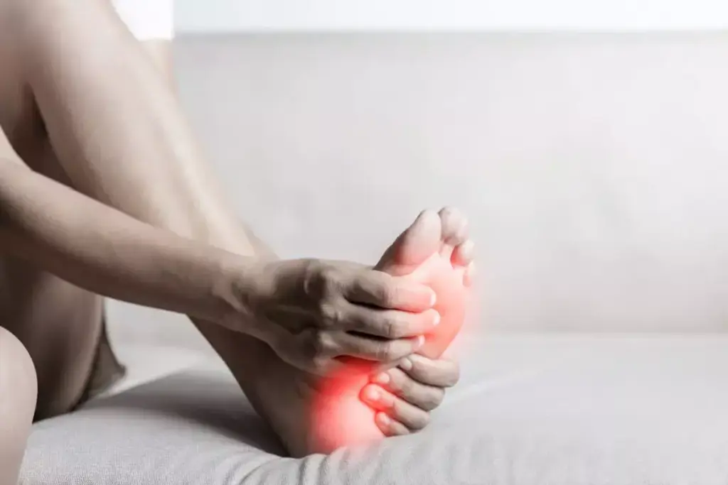 How to Stop Top of Foot Cramping: 5 Quick Fixes 2 How to Stop Top of Foot Cramping: 5 Quick Fixes
