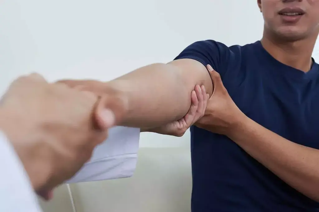 How to Treat Tennis Elbow: Physical Therapy Exercises