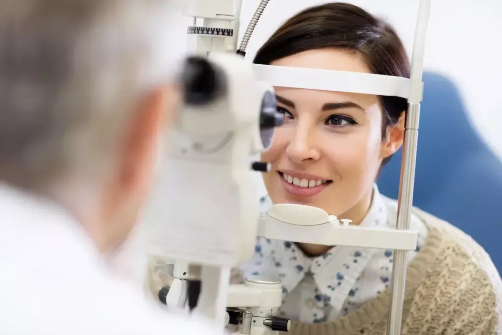 Understanding Astigmatism and Its Symptoms