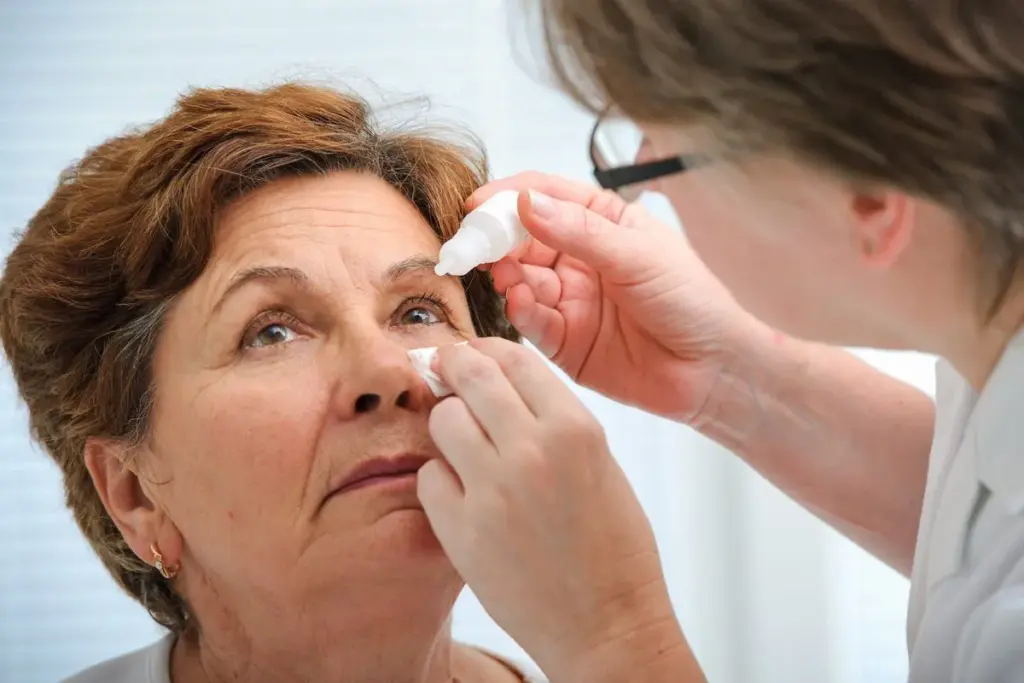 How to Prevent Cataracts: Complete Eye Care Guide