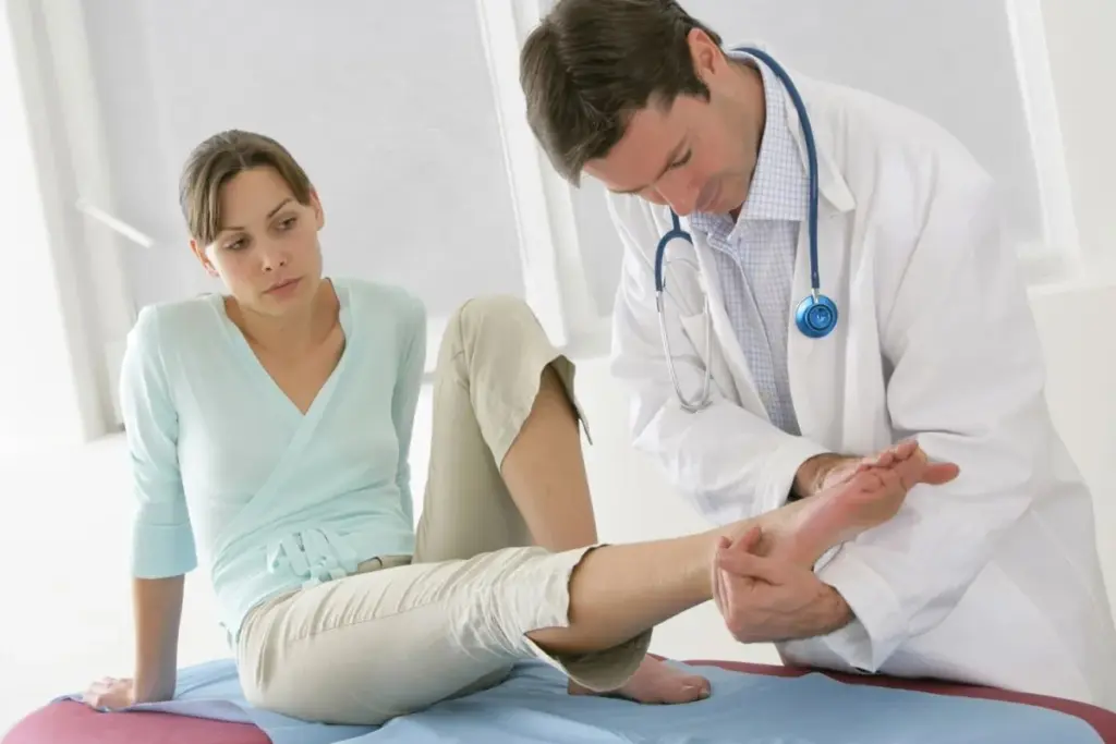 How to Stop Numbness in Legs and Feet: 7 Home Remedies