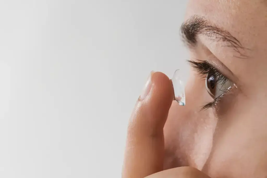 Understanding Presbyopia and the Need for Bifocal Contacts