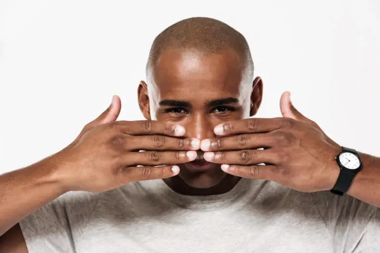 Spooning Nails: A Scary Sign Of Low Iron