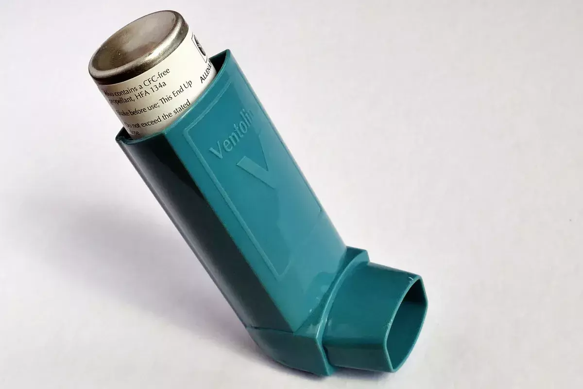 How to Use an Air Inhaler for Asthma Relief