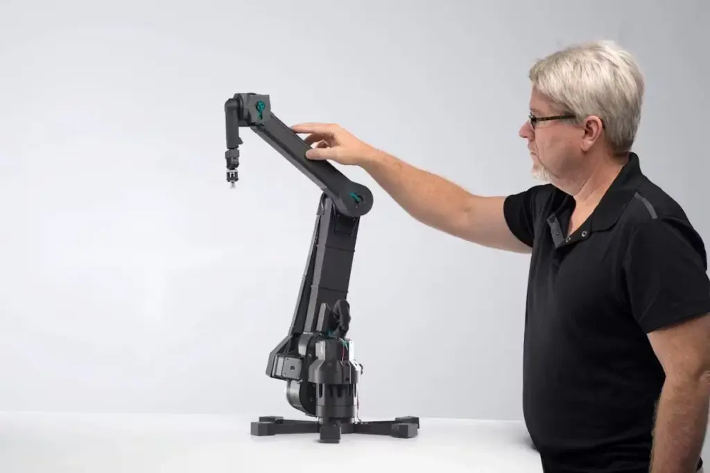Affordable Robot Arm: Elite Best Choice