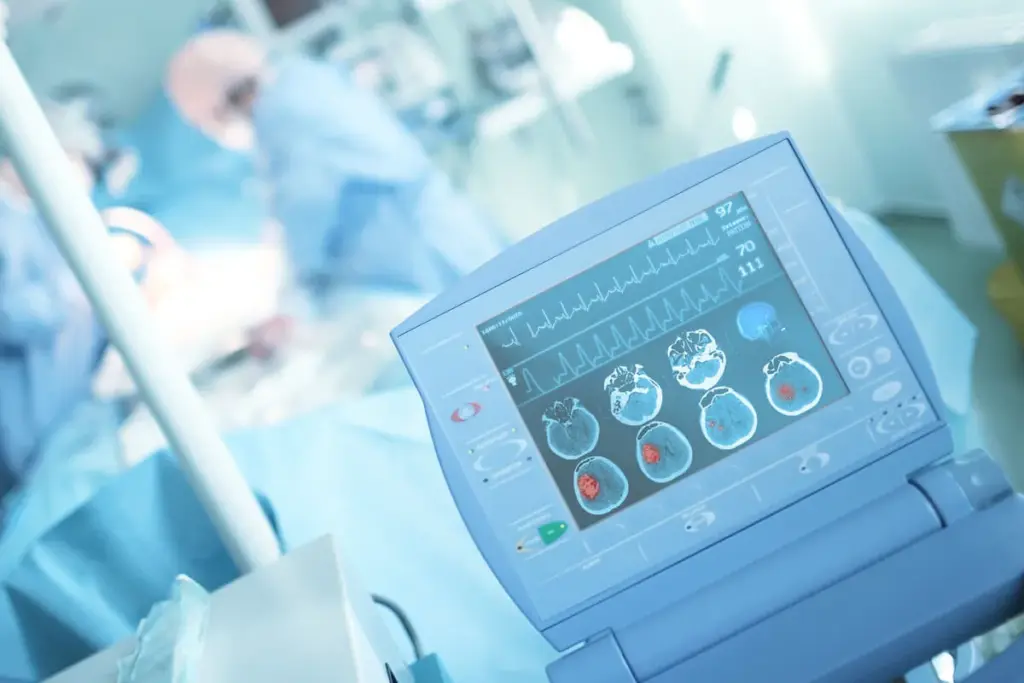 20 Things To Expect After Brain Surgery: ICU