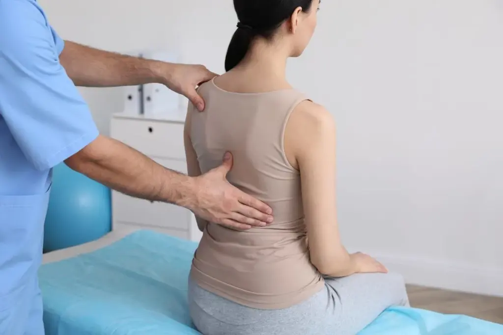 How To Fix Scoliosis: Best Natural Relief Tips