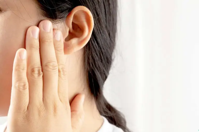 How to Stop Ear Popping: 5 Effective Solutions