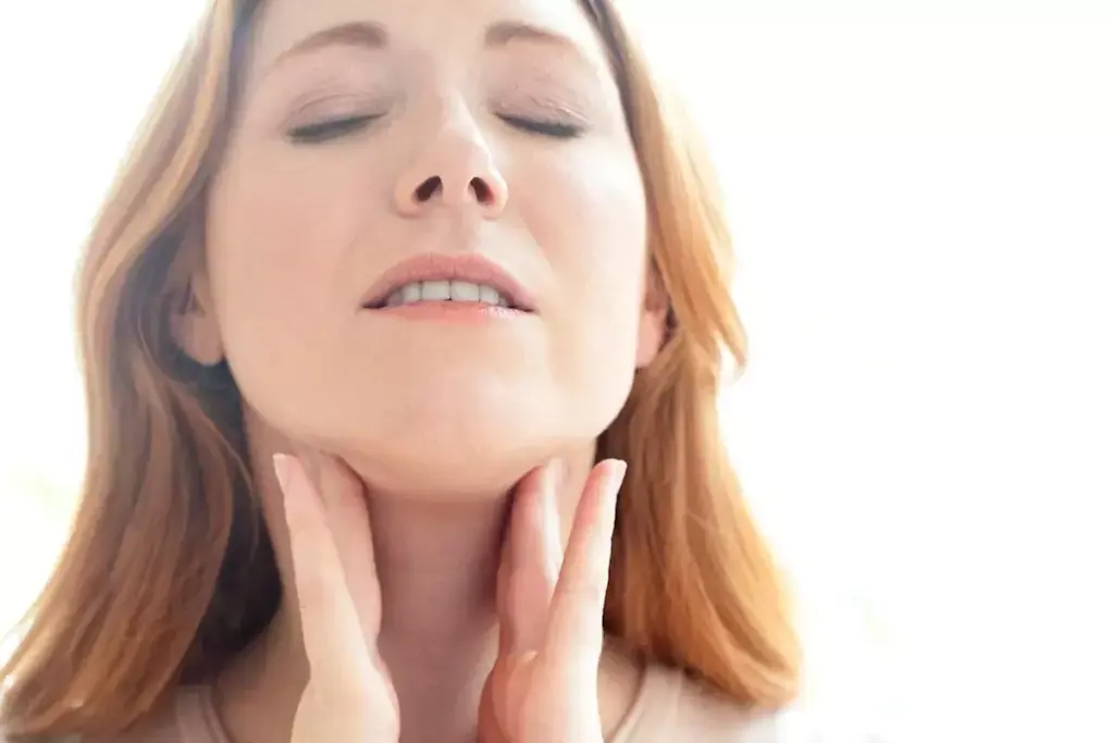 How to Treat Submandibular Gland Swelling