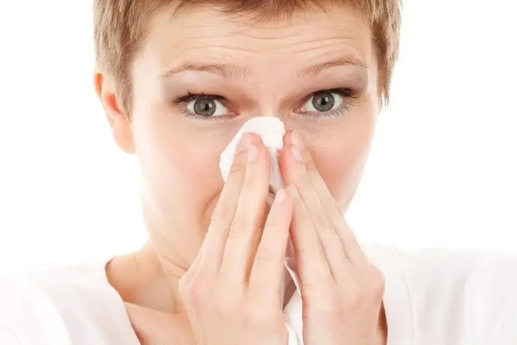 The Relationship Between Sinus Infections and Fever