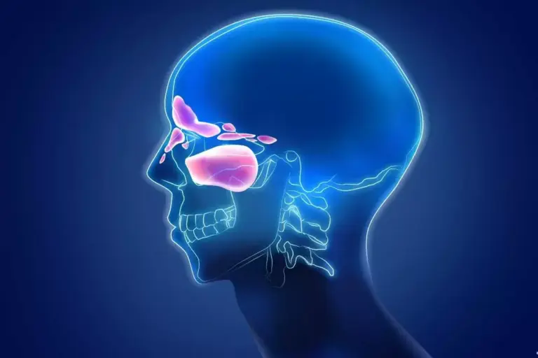 How to Use a Warm Compress for Sinus Relief