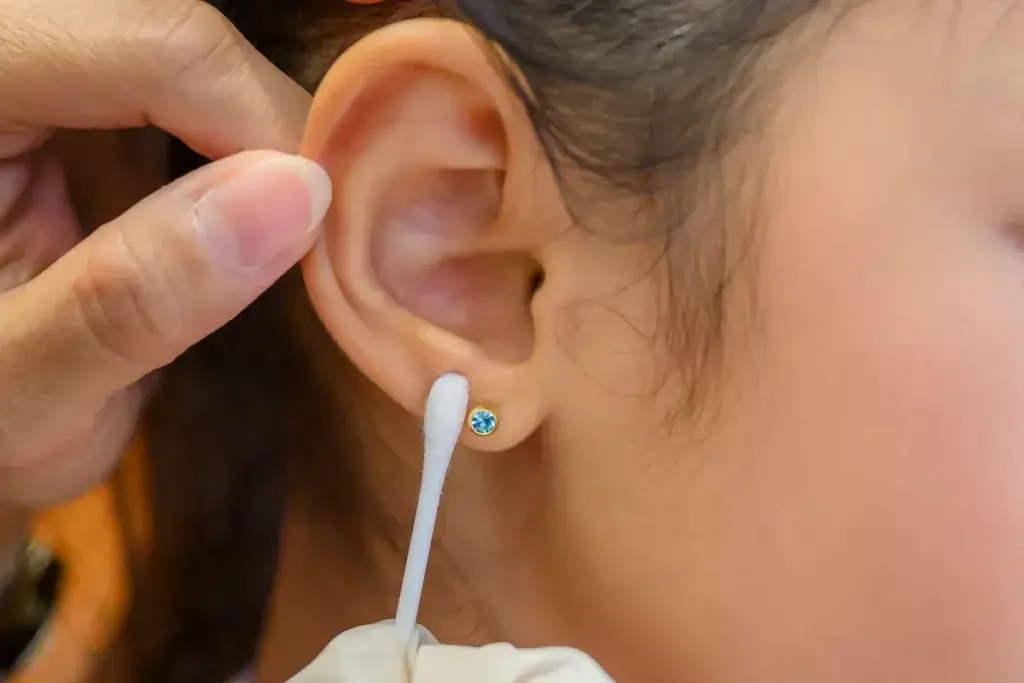 Step-by-Step Cleaning Process for Ear Tube Drainage