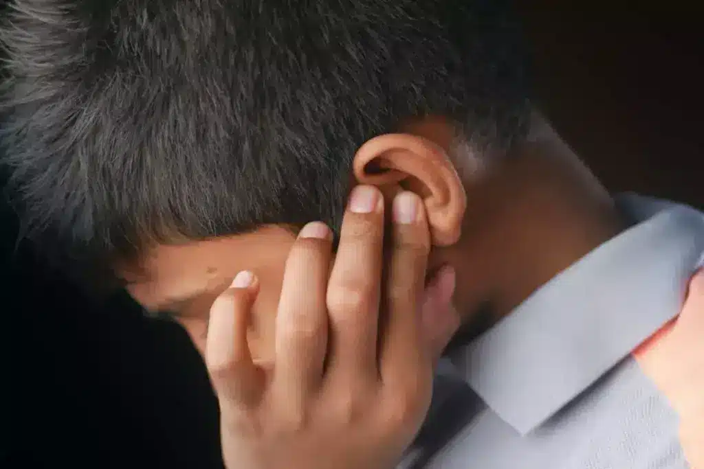 Why Is My Ear Clogged and Ringing? Causes and Solutions