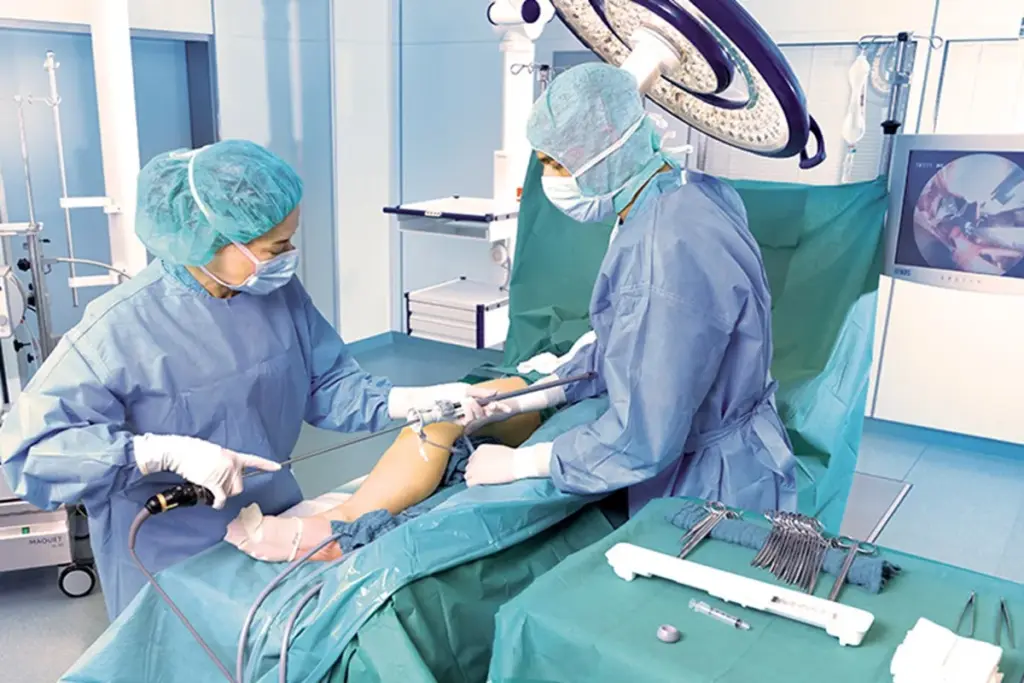 Understanding Minimally Invasive Direct Coronary Artery Bypass Surgery (MIDCAB).