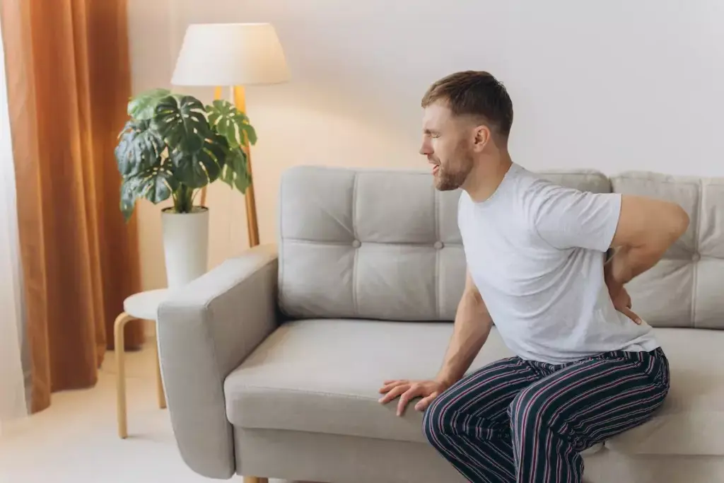 Can Ankylosing Spondylitis Be Cured? Treatment Options Explained 2 image 3105 LIV Hospital