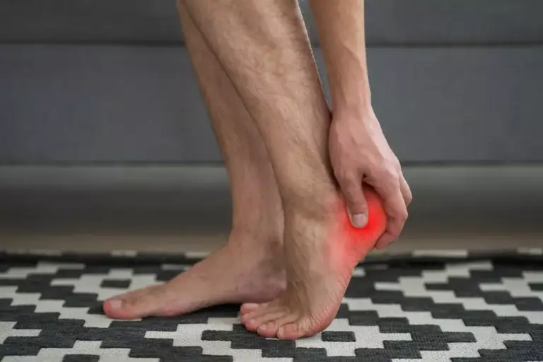 Gout or Plantar Fasciitis: How to Tell the Difference?