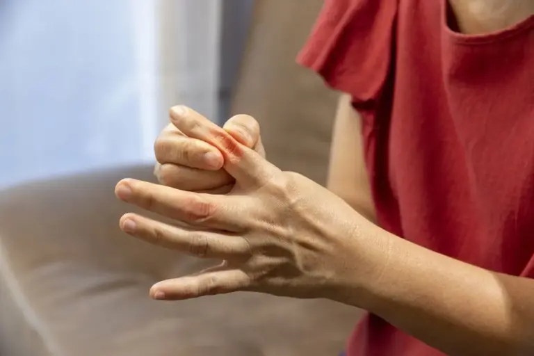 7 Common Fibromyalgia Symptoms You Need to Know