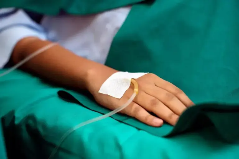 5 Signs and Symptoms of HHS (Hyperosmolar Hyperglycemic State)