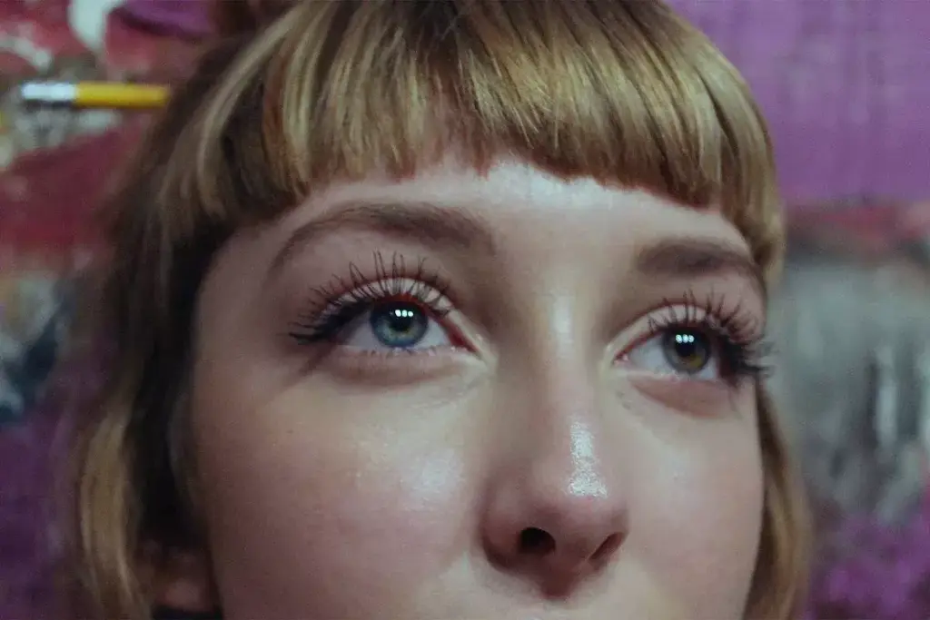 Understanding Unusual Eye Sensations in the Digital Age