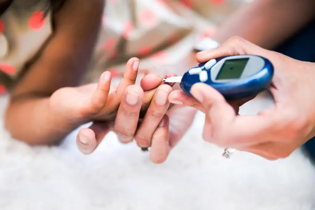 7 Signs of High Blood Sugar: Recognize Symptoms Early