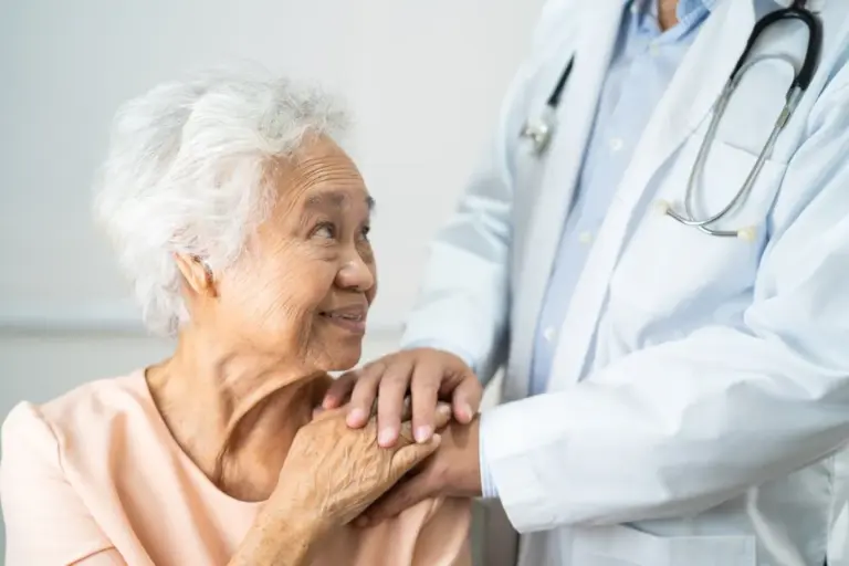 How to Provide Alzheimer Care: Essential Steps