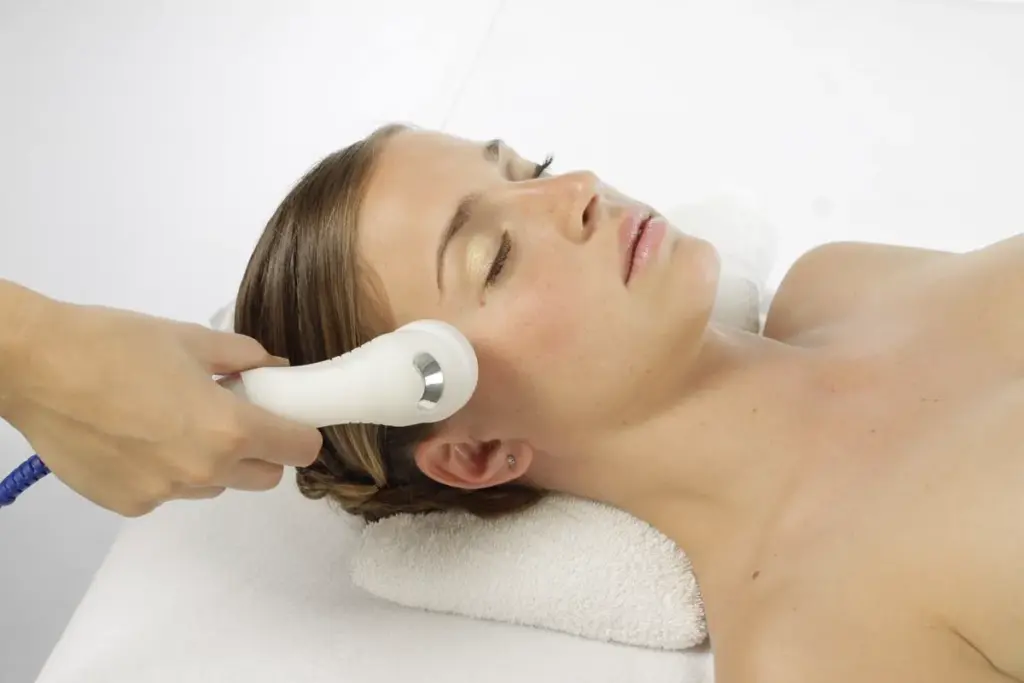 Rf Microneedling Before And After Changes 3 SEP 13790 image 3 LIV Hospital