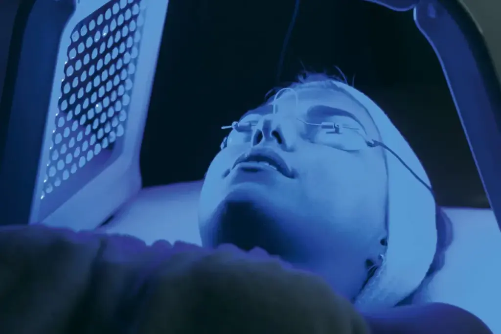 Does Blue Light Therapy Actually Work for Mild Acne? 3 Clinical Evidence: Blue Light Therapy Effectiveness for Mild Acne