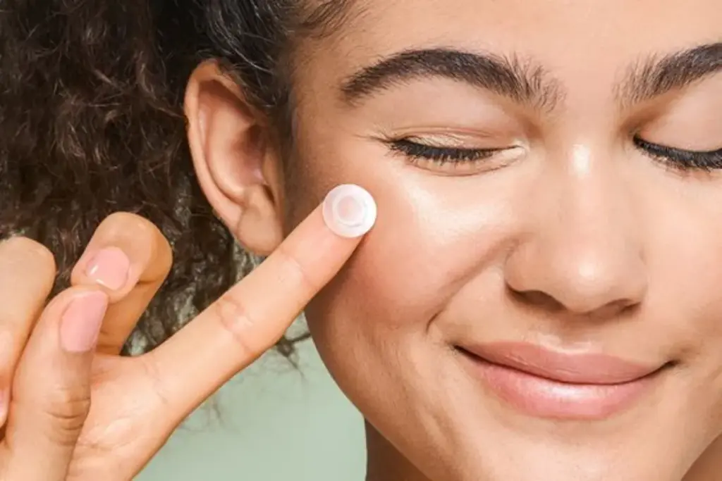 Why Fast-Acting Acne Solutions Matter