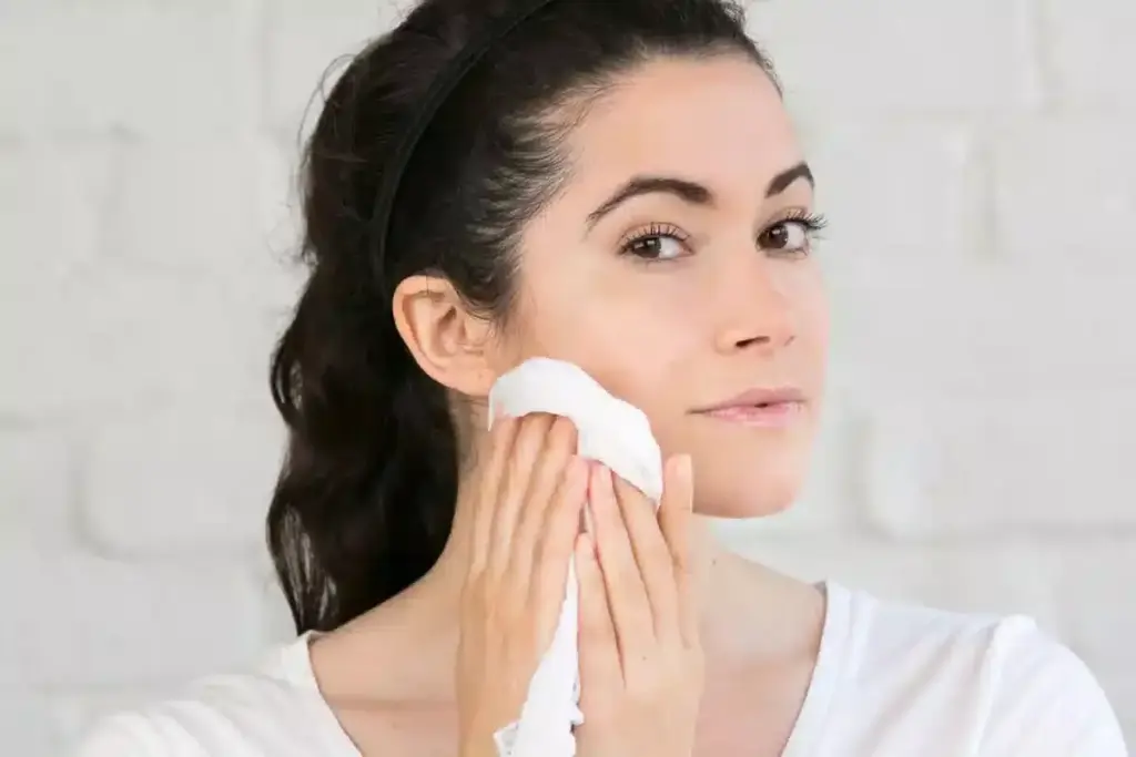 How to Create a Good Skincare Routine for Sensitive Skin 1 How to Create a Good Skincare Routine for Sensitive Skin