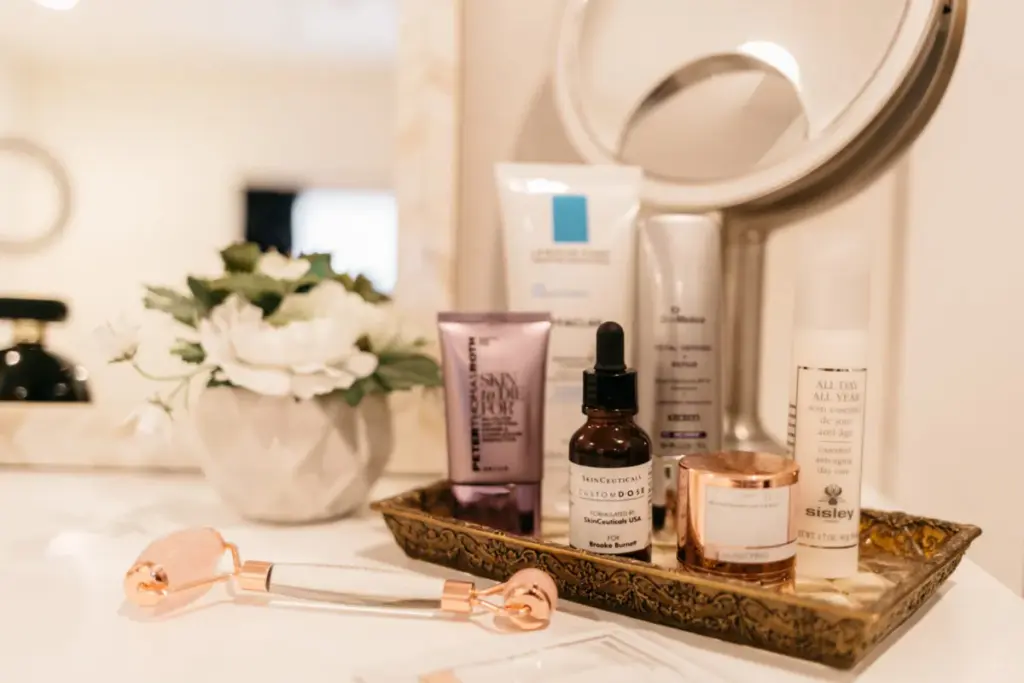 How to Create a Good Skincare Routine for Sensitive Skin 2 Understanding Sensitive Skin and Its Unique Needs