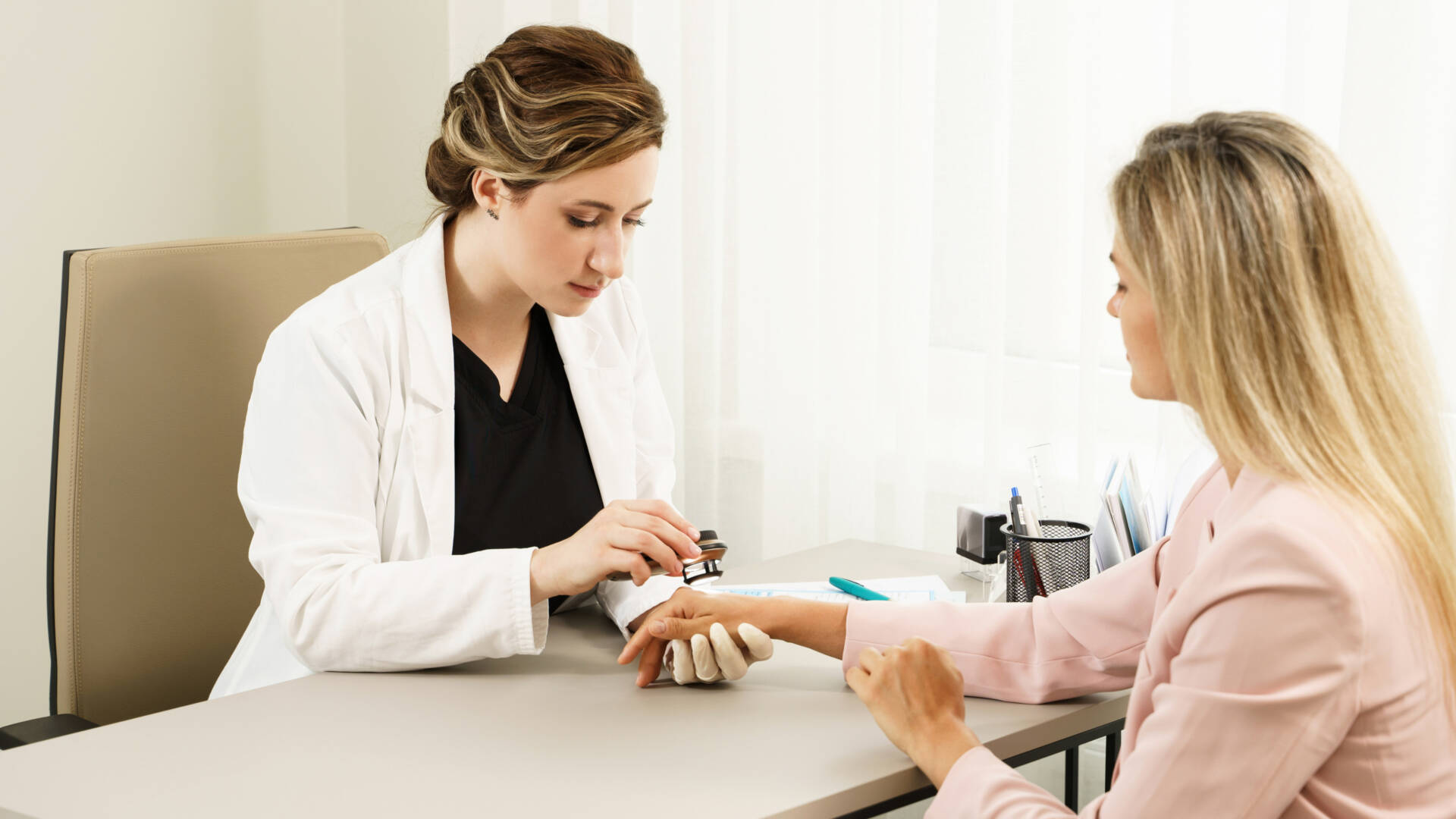 Teledermatology: Brilliant Report Secrets 5 word image 687269 2 1 LIV Hospital