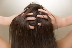 Why Does My Hair Hurt When I Move It? Causes and Solutions